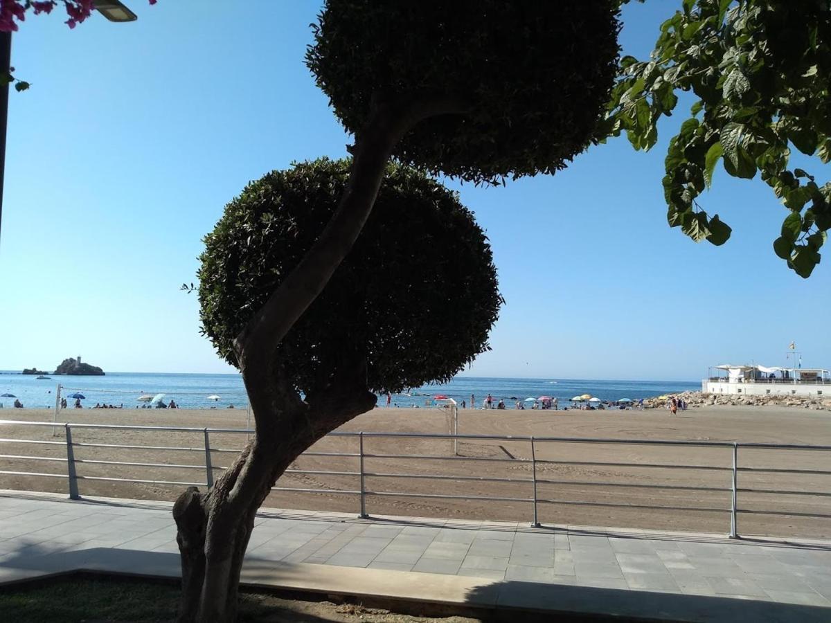 Aguilas Playa Екстериор снимка