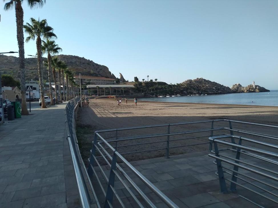 Aguilas Playa Екстериор снимка